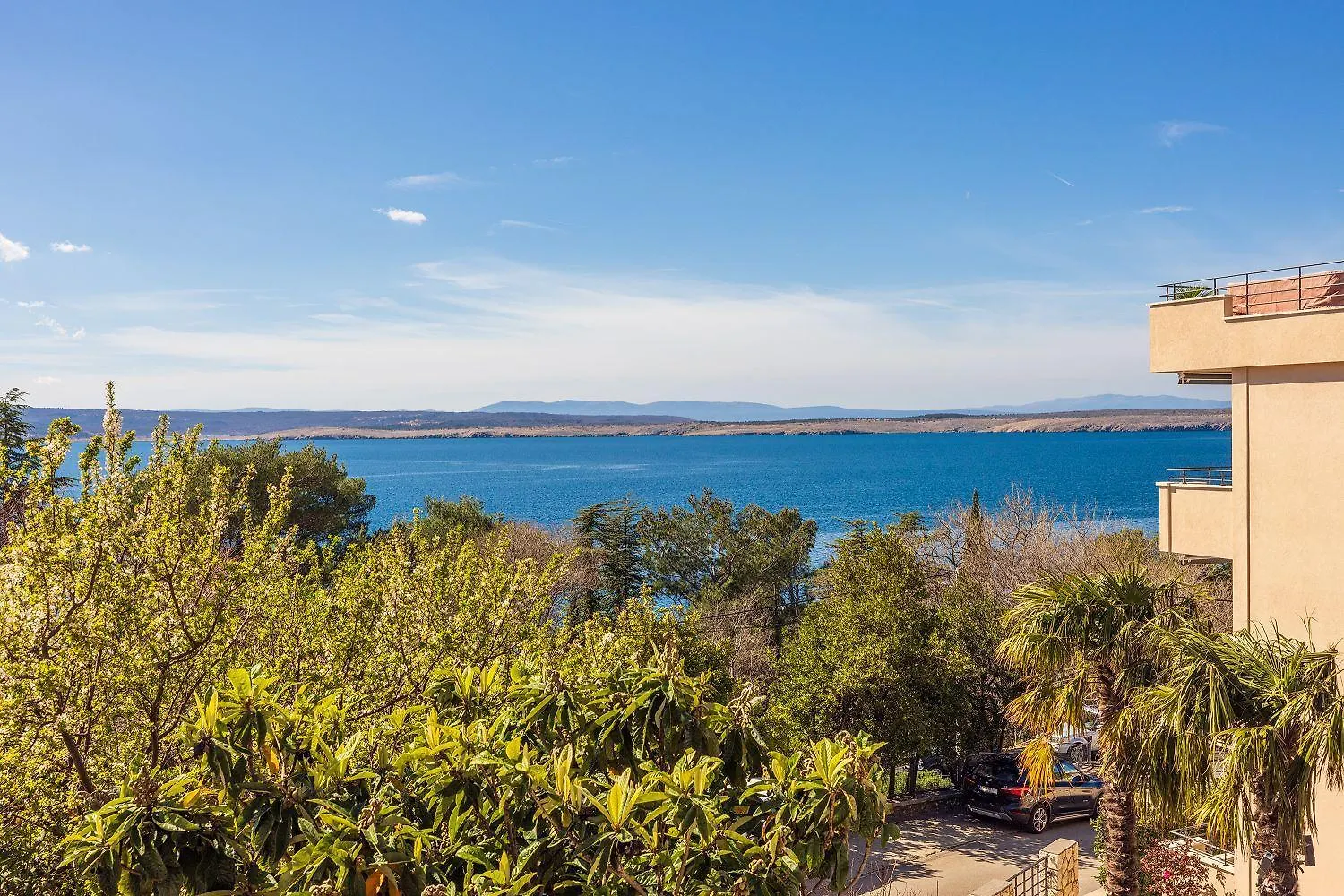 Exquisites Apartment Nur 100 Meter Zum Strand Mit Sauna, Whirlpool, Meerblick Dramalj 0*,  Croatia