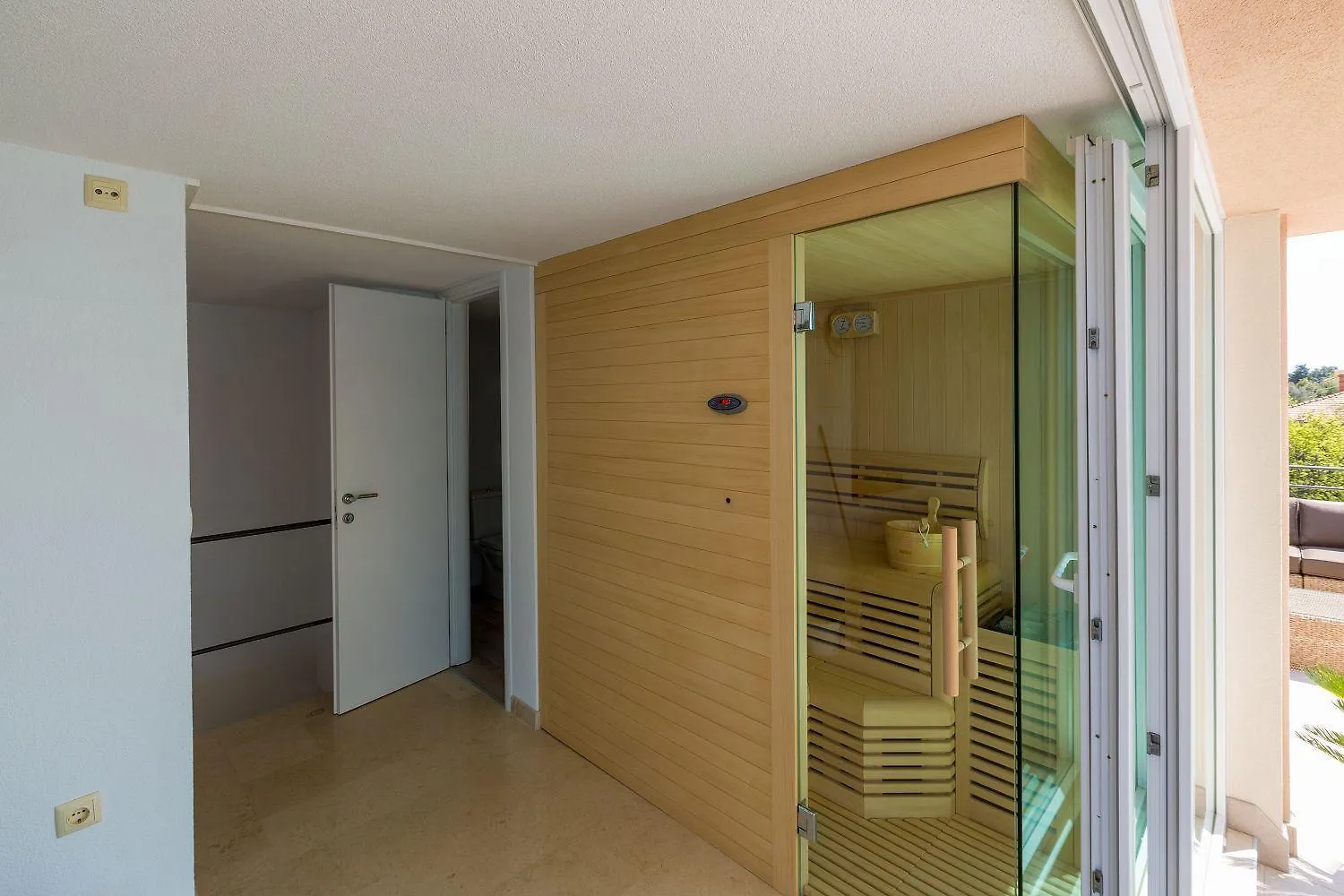 Exquisites Apartment Nur 100 Meter Zum Strand Mit Sauna, Whirlpool, Meerblick Dramalj Croatia