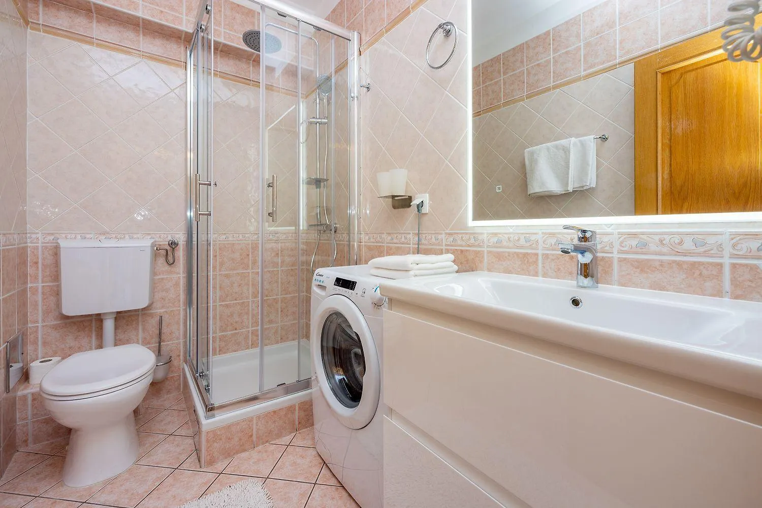 Exquisites Apartment Nur 100 Meter Zum Strand Mit Sauna, Whirlpool, Meerblick Dramalj